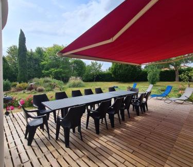 Saint-Amand-sur-Sevre House | Splendide gîte La Tour Blanche 12min du Puy du Fou