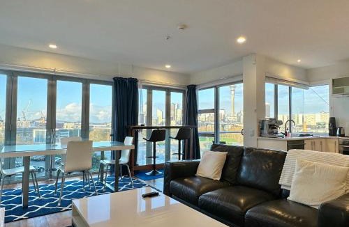 St. Mary's Bay Apartment | Split Level 125sqm Sub Penthouse