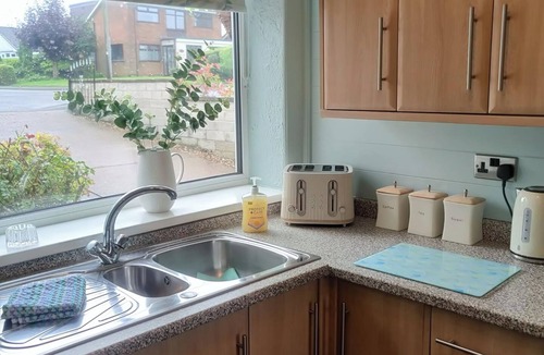 Skegby House | Split Level Bungalow - Sleeps4 - Close to walks