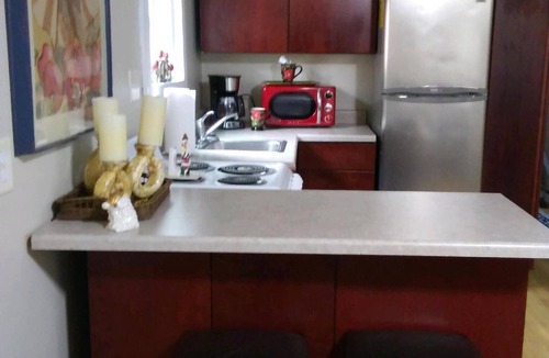 Thompson Cottage | Split Pine a Delightful Cozy Space