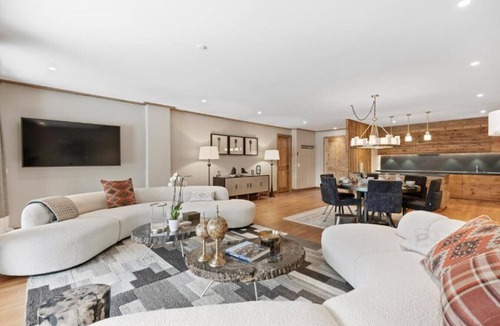 Lens Apartment | Sport Club Residences & Spa * - 3 bedroom Apartment - by Mrs Miggins