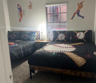 North Arlington Apartment | Sports Fan Getaway less than 2mi to AT&T Stadium Pool and Gym!