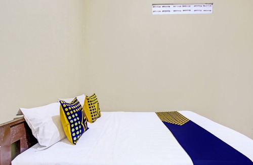 Temon Hotel | SPOT ON 92220 Sari Laut