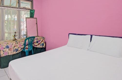 Tondano Hotel | SPOT ON 92278 Hotel Vorel