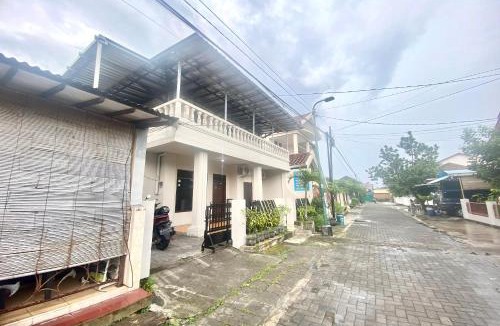 Tegalrejo Hotel | SPOT ON 93717 Nayus Homestay Syariah 4