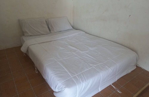 Wonosari Hotel | SPOT ON 94110 Endj Walet Samodra