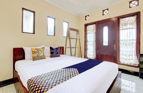 Pakem Hotel | SPOT ON 94317 Omah Pakem Homestay Syariah