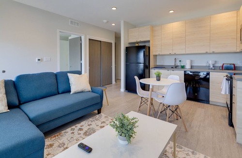 Historic East Village Apartment | Spotless 2BD units near Downtown | Free Parking