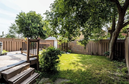 Orangeville House | Spotless Bright Home By The Headwaters In Orangeville!