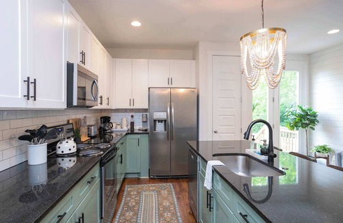 Nashville House | Spotless Gem | Hot Tub | 15 Min to Broadway