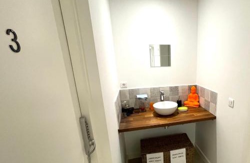 Anglet Hostel | Spotsleeping