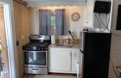 Trumansburg Cabin | Spotted Sandpiper - Cabin #3