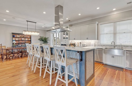 Debordieu Colony House | Sprawling Home Close to the Beach