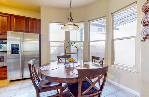 Roseville House | Sprawling Home - Great Location, Large Yard & Pool