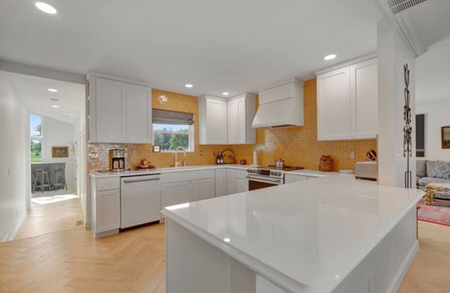 Savoy House | Sprawling MCM Ranch | Modern Comfort in Savoy