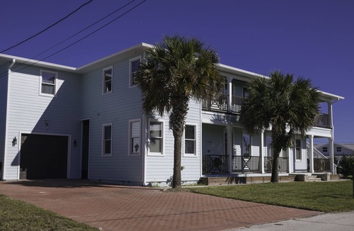 Boardwalk House | Spring Availability! 2 Bedroom 2 Bath Home- Steps to the beach
