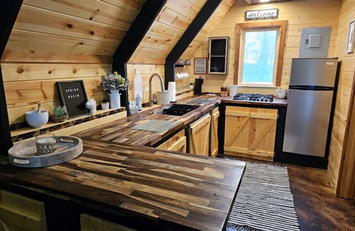 Eunice Cabin | Spring Basin Lodgen