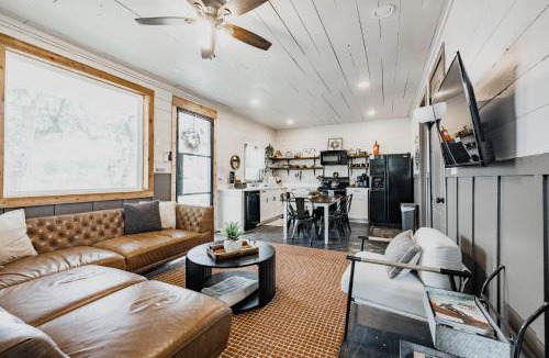 Spring Branch House | Spring Break | Hot Tub, Pool, Farm Stay