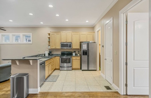 Crescent Beach House | Spring Break Beach Home, 4 Bed 4 Bath, Sleeps 12! Walk to Beach! Pool!