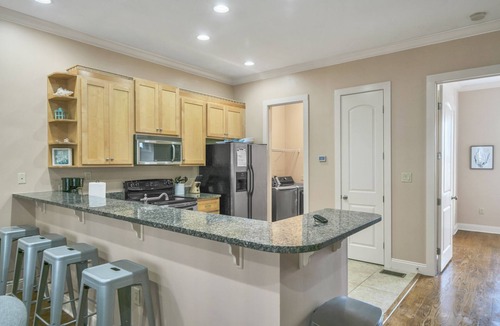 Crescent Beach House | Spring Break Beach Home, 4 Bed 4 Bath, Sleeps 12! Walk to Beach! Pool!