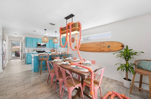 Kiska Beach House | Spring Break Beachside Hot Tub Heated Pool Outdoor Barn Gym Firepit
