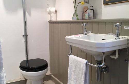 Probus Bed & Breakfast | Spring Cottage B&B