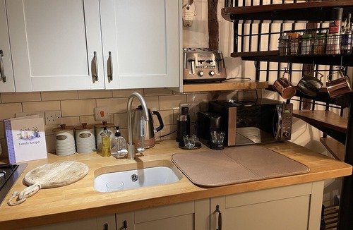 Halfway House Cottage | Spring Cottage, Est. 1850