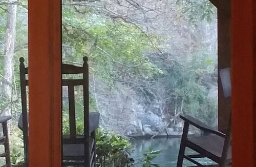 Johnson City Cabin | Spring Dates are open-Riverfront-Watauga River-Trophy Section.