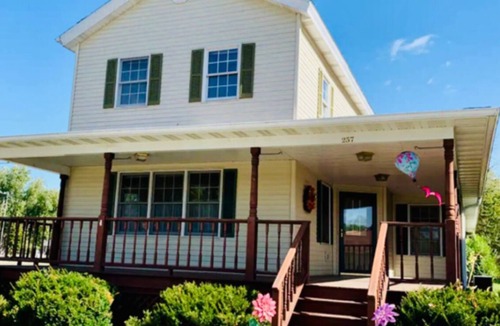 Spring Green House | Spring Green’s Grand Shanty