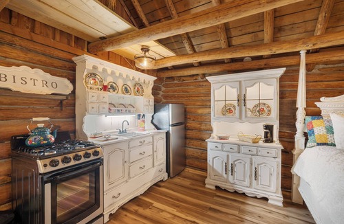 Rudy Cabin | Spring Hill Farm Cabins