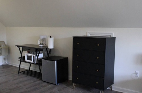 Etlan House | Spring Hill Mountain Retreat