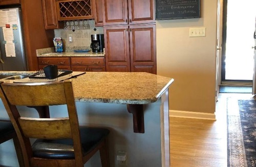 North Shore Condo | Spring is almost here so enjoy it at Birds Eye View in Bernard's Landing