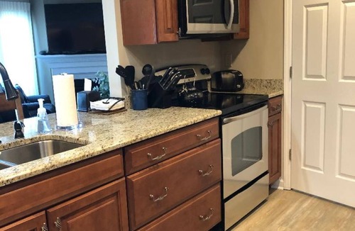 North Shore Condo | Spring is almost here so enjoy it at Birds Eye View in Bernard's Landing