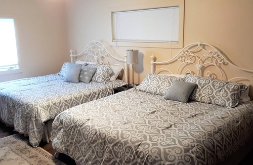 Potosi Cabin | Spring Lake Ranch has a Private, Rustic Lodge perfect for family/group retreats!