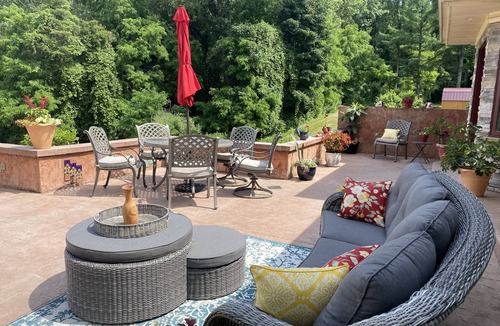 Lockport House | Spring Lake Winery Estate Home