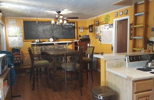 Balsam Grove House | Spring Mountain Trip 2026' Book Now ! Near Brevard. RV/EV Charger on site