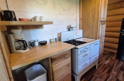 Grove Cabin | Spring Pond Cabin at White Buffalo Lodge;nFamily-sized with lake access