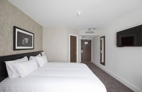 Ebbsfleet Valley Hotel | Spring River Ebbsfleet by Marston's Inns