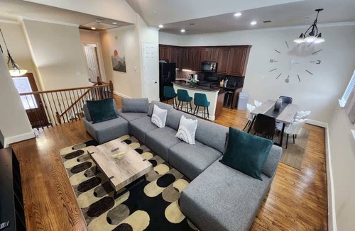 Woodlake - Briar Meadow House | Spring Rodeo Deal | 2 Homes Near Galleria