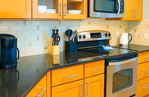 Houston Apartment | Spring Rodeo Sale Is Live! 2BR Apartment Near Mall