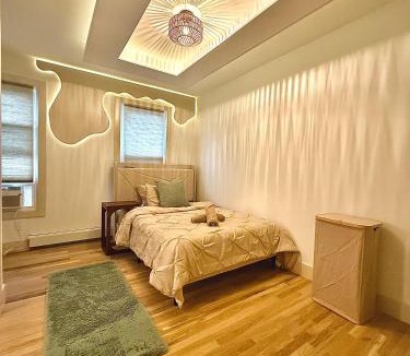 The Hill Apartment | Spring Rooms by Yale & Downtown
