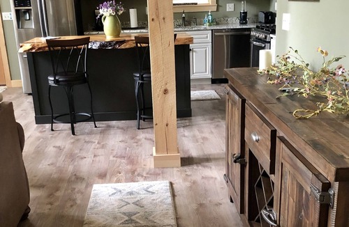 Bethel Cabin | Spring skiing at Sunday River!