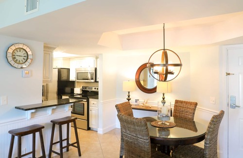 Saint Simons Island Condo | Spring/Summer Beach Specials! SUPER SAVINGS! Email for Quote!