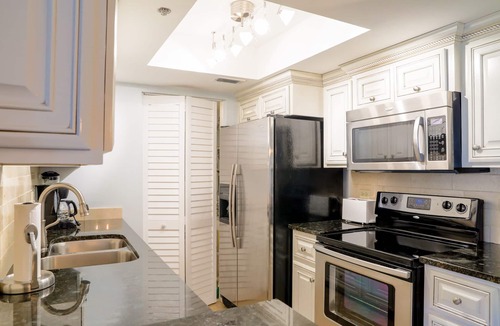 Saint Simons Island Condo | Spring/Summer Beach Specials! SUPER SAVINGS! Email for Quote!