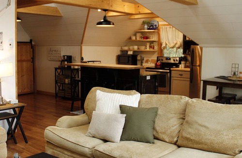 Annandale Cabin | Spring thaw-summer is on the horizon!