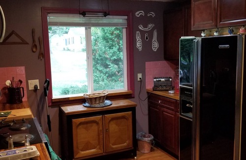 Sixteen Acres House | Springfield home with a view Private first floor