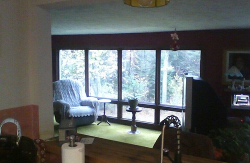 Sixteen Acres House | Springfield home with a view Private first floor