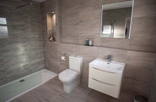 Auchengray Bed & Breakfast | Springfield Lodge B&B