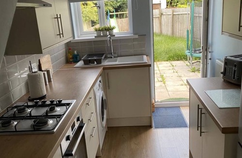 Risca House | Springfield Retreat