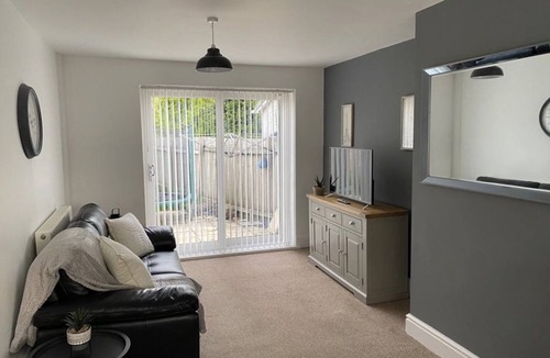 Risca House | Springfield Retreat